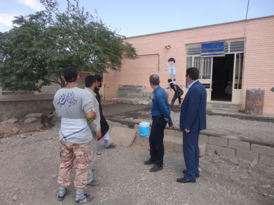 با حضور دانشجویان جهادی واحد دانشور برگزار شد : 
اردوی جهادی گروه شهید محرابی و حضور درمناطق محروم شهرستان میان جلگه
 3