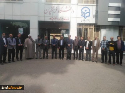 با حضور آقای دکتر تقی پور ، مسئول تمشیت امور دانشگاه فرهنگیان استان خراسان رضوی و سایر مدیران برگزار  شد : 
شورای اداری دانشگاه فرهنگیان واحد دانشور نیشابور 