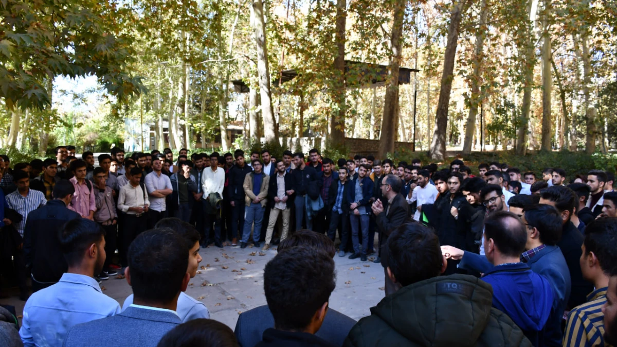 همزمان با حضور دانشجویان نو ورود و در اردوگاه بین المللی شهید رجایی برگزار شد : 
آیین آغاز سال تحصیلی و استقبال از دانشجویان ورودی 1402 20