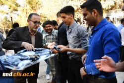 همزمان با هفته تربیت بدنی و ورزش انجام شد : 
گلگشت و کوهنوردی و مسابقه طناب کشی ویژه دانشجویان و کارکنان واحد دانشور  4