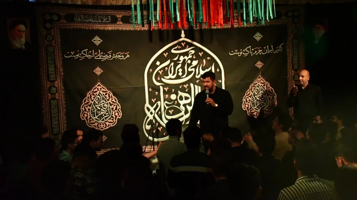 همزمان با ایام غمبار شهادت حضرت زهرا ( سلام الله علیها ) و با استقبال بی نظیر و غیر قابل توصیف دانشجویان برگزار شد : 
مراسم استقبال از شهید گمنام و سوگواری حضرت زهرا ( سلام الله علیها )  3