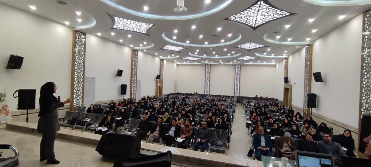 همزمان با هفته پژوهش و با همکاری اداره آموزش و پرورش شهرستان میان جلگه برگزار شد : 
کارگاه آموزشی اختلالات یادگیری  3