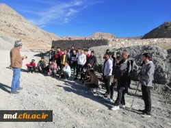 همزمان با هفته پژوهش و در راستای درس آموزش علوم تجربی برگزار شد : 
بازدید علمی دانشجویان مقطع کاردانی از روستای بقیع و آشنایی با انواع سنگها و پیدایش فسیل  2