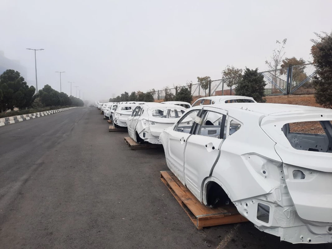 همزمان با هفته پژوهش برگزار شد : 
بازدید علمی دانشجویان از مجموعه شرکت ایران خودرو خراسان رضوی  3