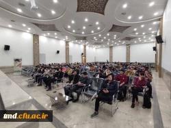 با حضور آقای دکتر سید الحسینی و همزمان با هفته پژوهش انجام شد : 
برگزاری کارگاه آسیب شناسی ورزشی ویژه دانشجویان واحد دانشور  4