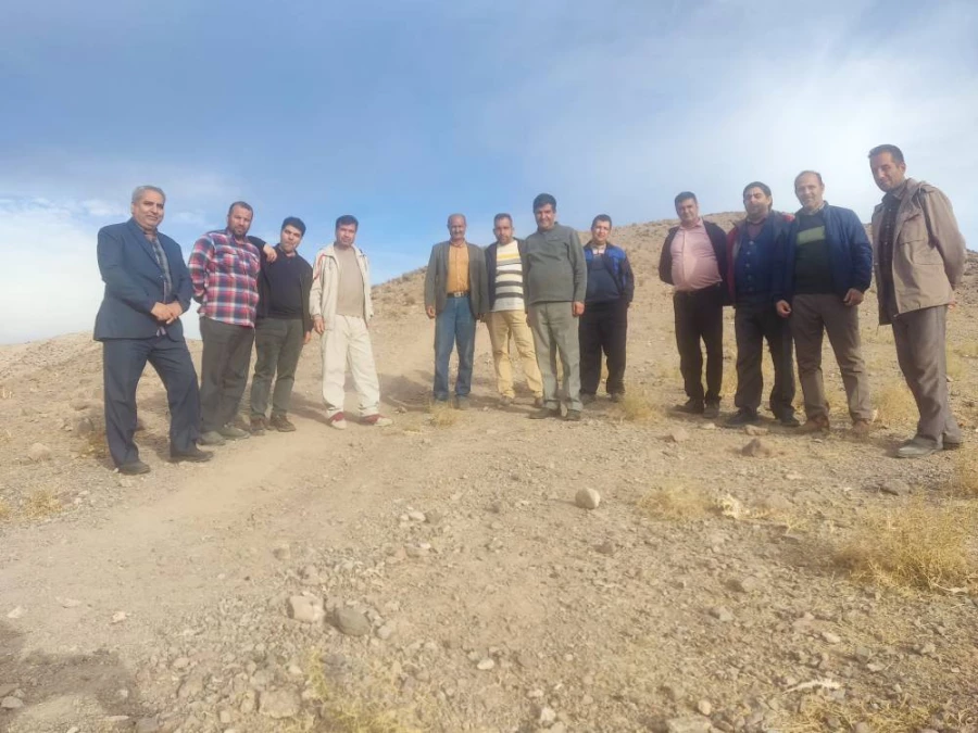 با حضور کارکنان دانشگاه و  در راستای خدمات رفاهی انجام شد : 
گلگشت پاییزی و پیاده روی در ییلاقات شهرستان نیشابور  4