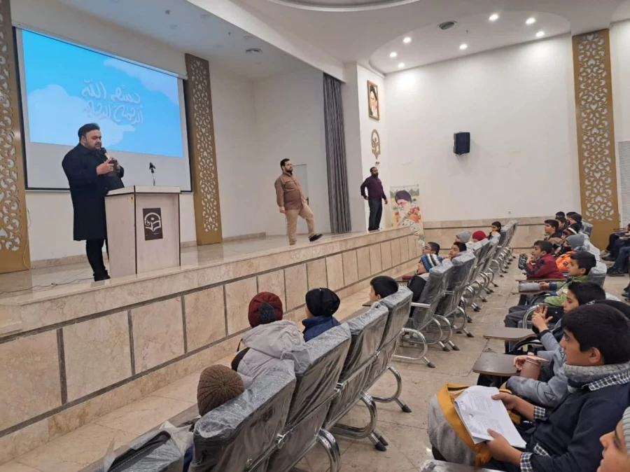 همزمان با ایام الله دهه مبارک فجر و به میزبانی واحد دانشور برگزار شد : 
برگزاری مسابقات فرهنگی قرآن وعترت دانش آموزان شهرستان نیشابور  4