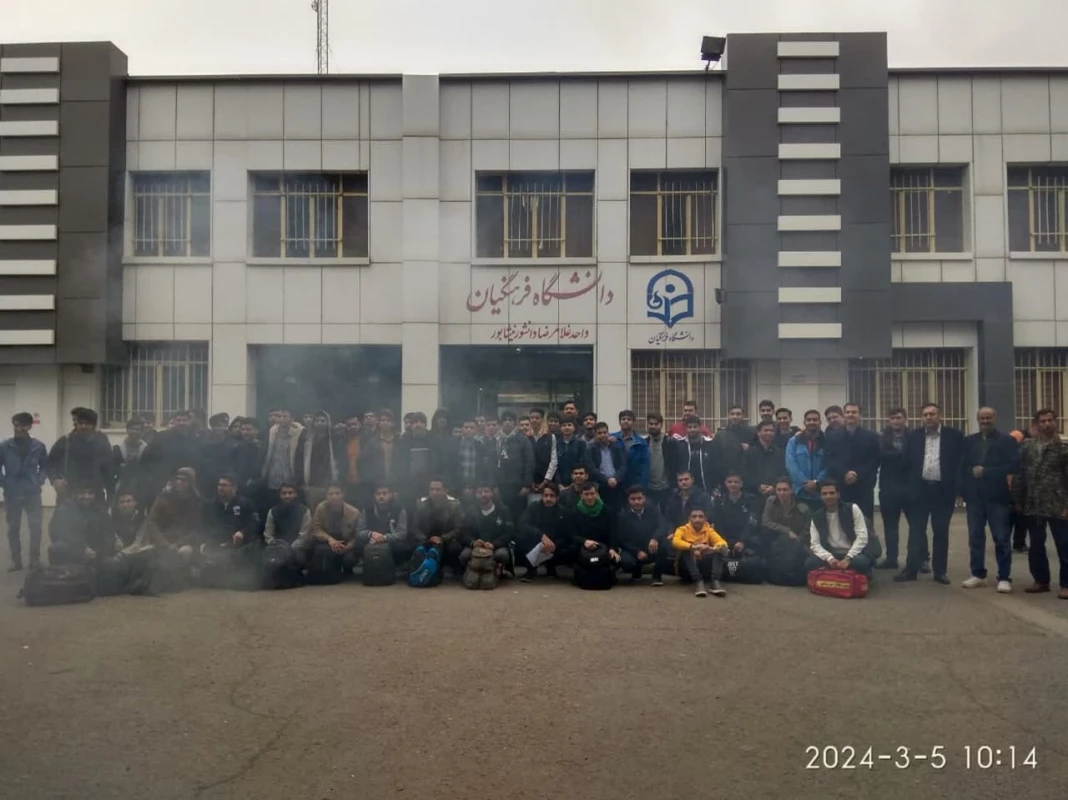 با حضور پرشور دانشجویان واحد دانشور انجام شد:
اعزام دانشجویان به اردوی راهیان نور   4