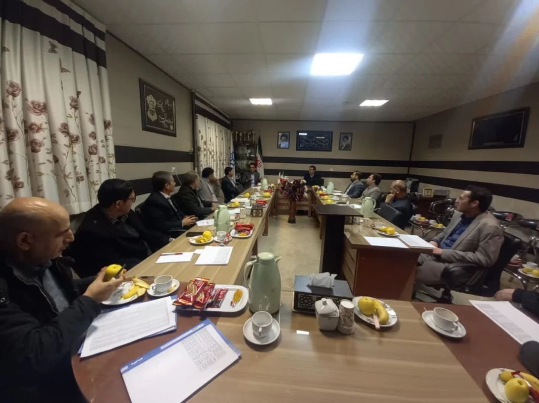 با حضور اساتید درس کارورزی 2 و 4 برگزار شد : 
کارگاه آموزشی و هماهنگی بین مدرسان درس کارورزی  5