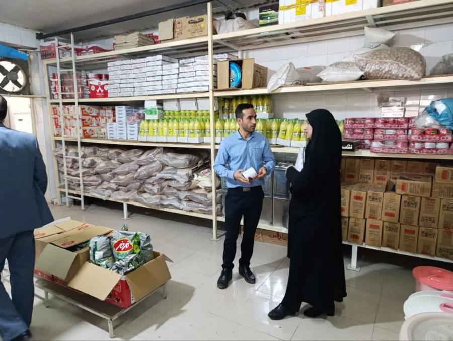 با حضور دکتر تقی پور ، مدیر امور پردیسها و مراکز استان خراسان رضوی انجام شد : 
جلسه شورای اداری واحد دانشور و بازدید از بخشهای مختلف دانشگاه  2