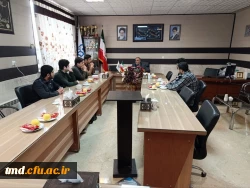 با حضور دکتر تقی پور ، مدیر امور پردیسها و مراکز استان خراسان رضوی انجام شد : 
جلسه شورای اداری واحد دانشور و بازدید از بخشهای مختلف دانشگاه  10