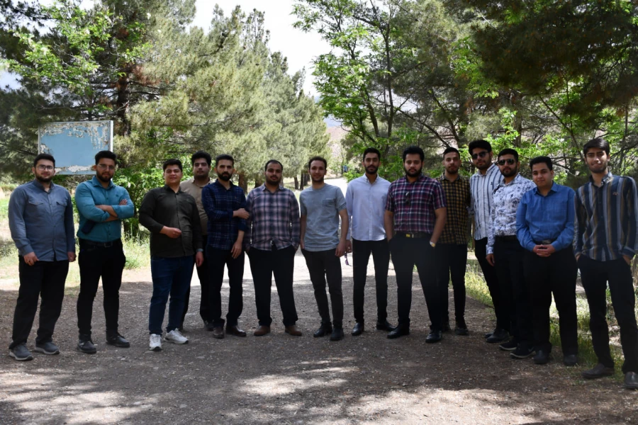 همزمان با دهه سرآمدی آموزش و با حضور پرشور دانشجویان و اساتید واحد دانشور برگزار شد : 
جشن بزرگ ((سپاس معلم))    7