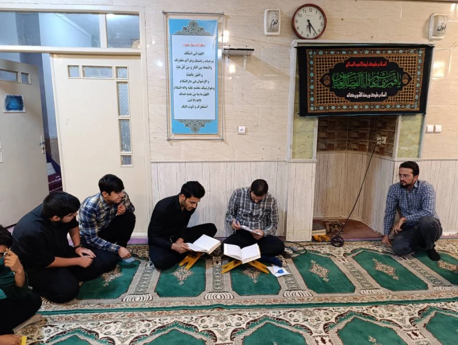 با حضور دانشجویان ورودی 1400 و در راستای نظام نامه فرهنگی دانشجویان انجام شد : 
برگزاری آزمون های سواد قرآنی  2