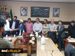 همزمان با میلاد مسعود امام هادی (ع) و دهه ولایت انجام شد : 
تجلیل از گروههای جهادی ( دانشجویان بسیجی واحد دانشور ) 5