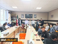 همزمان با میلاد مسعود امام هادی (ع) و دهه ولایت انجام شد : 
تجلیل از گروههای جهادی ( دانشجویان بسیجی واحد دانشور ) 7