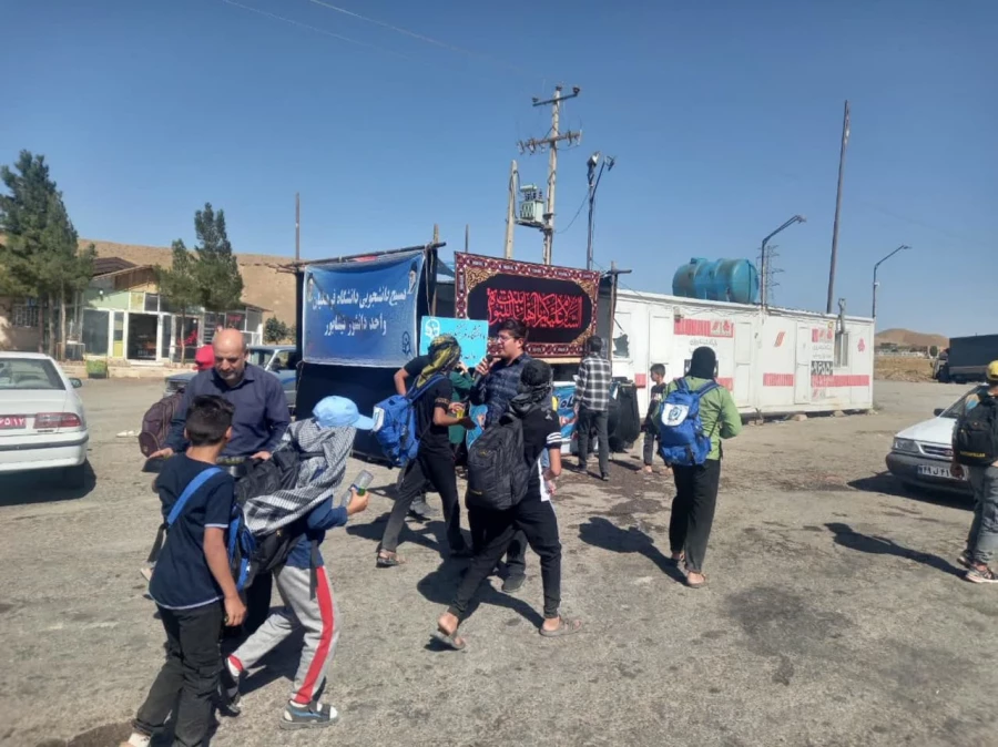 همزمان با ایام آخر ماه صفر و شهادت پیامبر اکرم و امام حسن مجتبی و امام رضا (علیهم السلام ) انجام شد : 
برپایی موکب و پذیرایی از زائران پیاده حرم رضوی  4