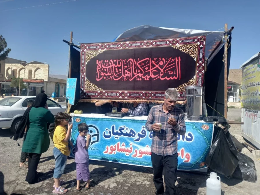 همزمان با ایام آخر ماه صفر و شهادت پیامبر اکرم و امام حسن مجتبی و امام رضا (علیهم السلام ) انجام شد : 
برپایی موکب و پذیرایی از زائران پیاده حرم رضوی  7