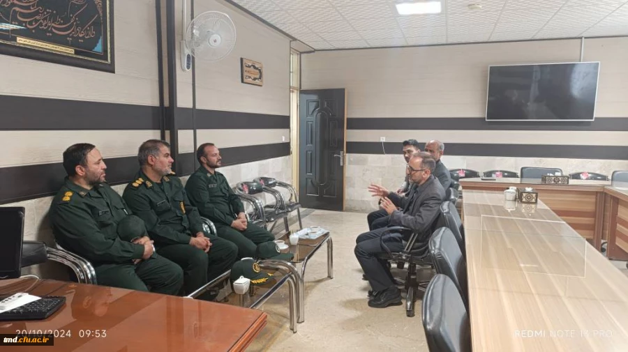 همزمان با شهادت شهید یحیی سینوار و تجاوز رژیم صهیونیستی انجام شد : 
تجمع اعتراضی دانشجویان واحد دانشور نیشابور 7