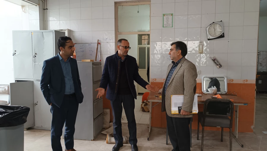 همزمان با دهه مبارک فجر انجام شد : 
بازدید کارشناسان حوزه مالی سازمان مرکزی از واحد دانشور نیشابور  7