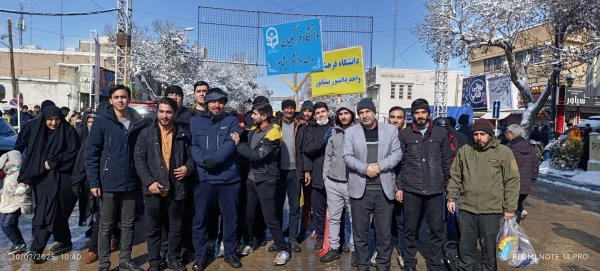 همزمان با فرارسیدن 22 بهمن سالروز پیروزی انقلاب اسلامی انجام شد : 
حضور پرشور دانشجویان ، اساتید و کارکنان واحد دانشور در راهپیمایی و جشن پیروزی انقلاب اسلامی  2