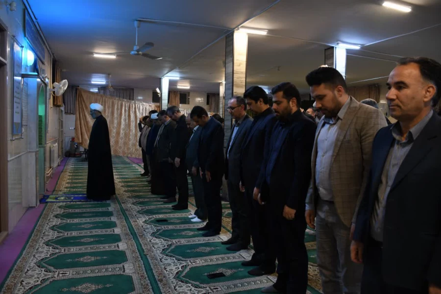 باحضور اساتید درس کارورزی برگزار شد : 
چهارمین جلسه هم اندیشی و کارگاه آموزشی ویژه اساتید درس کارورزی  2