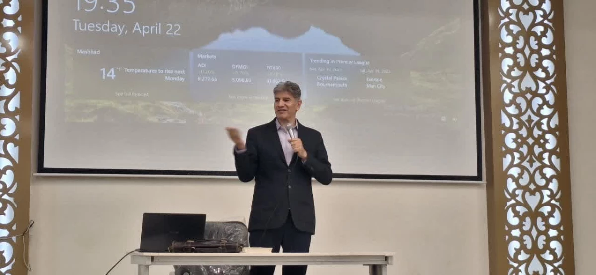 همزمان با دهه سرآمدی آموزش و فرارسیدن هفته بزرگداشت مقام معلم انجام شد : 
کارگاه توانمند سازی مدیران و معلمین مدارس مجری طرح کارورزی  3