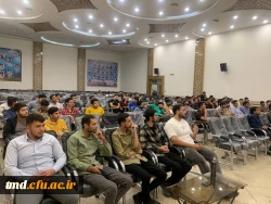 با حضور استاد دکتر کاظم صدیقی ( مشاور خانواده ) برگزار شد : 
کارگاه آموزشی بایسته های قبل از ازدواج  5