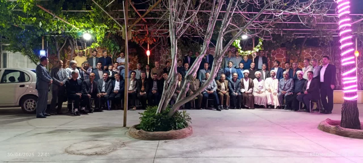 همزمان با ایام بزرگداشت مقام معلم انجام شد : 
مراسم تجلیل و تکریم اساتید دانشگاه فرهنگیان واحد دانشور نیشابور  8