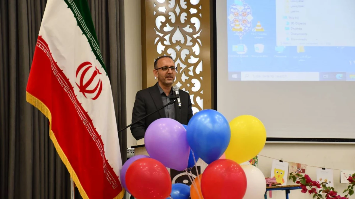 همزمان با ایام بزرگداشت مقام معلم انجام شد : 
جشن بزرگ سلام معلم  9