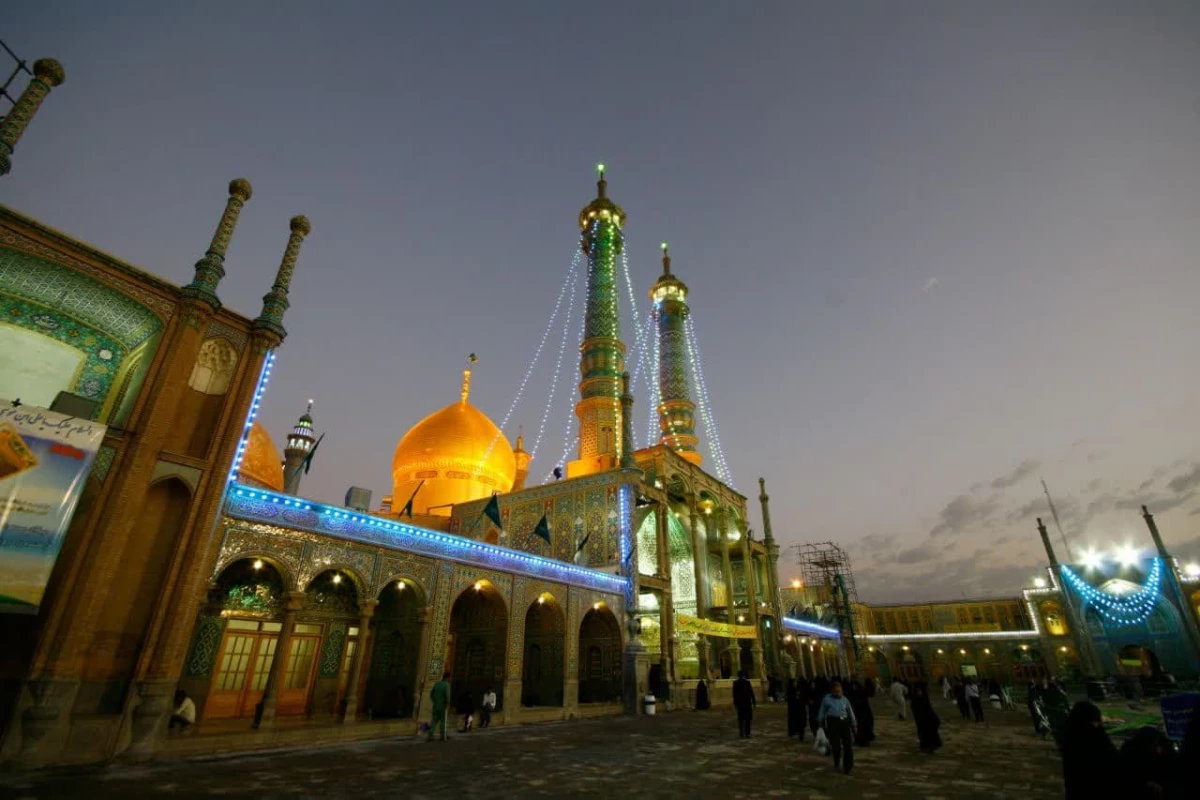 همزمان با برگزاری نمایشگاه بین المللی  کتاب برگزار شد : 
حضور دانشجویان واحد دانشور در اردوی بازدید از نمایشگاه کتاب  7