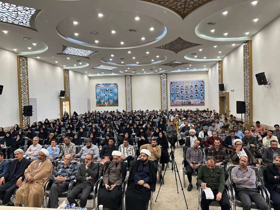 همزمان با اولین سالگرد شهادت شهدای خدمت و شهید جمهور انجام شد : 
حضور آیت الله سید محمد مهدی میرباقری عضو مجلس خبرگان رهبری در واحد دانشور نیشابور  2