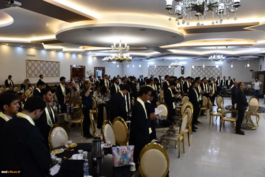 با حضور دانشجویان ورودی 1400  و کاردانی 1402 برگزار شد :
آیین دانش آموختگی دانشجویان واحد دانشور نیشابور  2