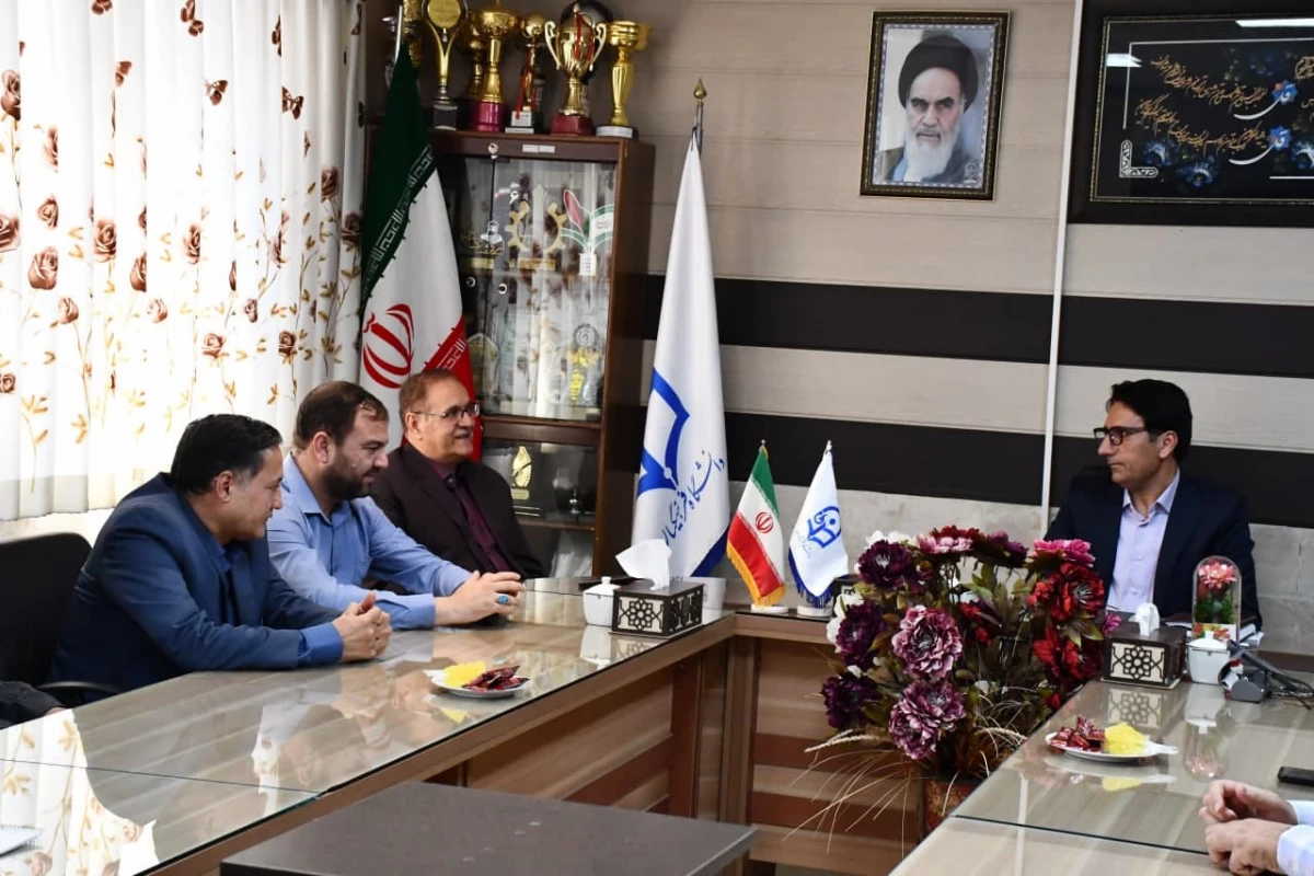 دیدار انجمن نویسندگان و پژوهشگران شهرستان نیشابور،انجمن کتاب (پرواز) با ریاست دانشگاه فرهنگیان واحد دانشور نیشابور 4