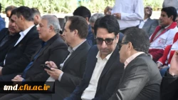 همزمان با آغاز هفته دولت انجام شد:
آغاز برنامه های هفته دولت با غبار روبی مزار شهدا با حضور اسداله عربخانی،ریاست واحد دانشور . 6