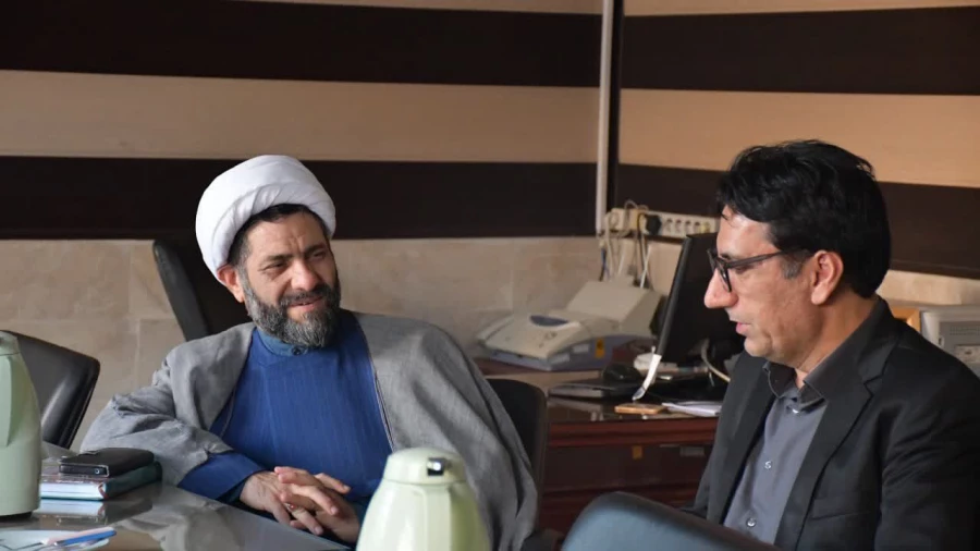 حضور حجت السلام ایمانی مقدم،مسئول نهاد مقام معظم رهبری در دانشگاه های استان خ.رضوی در واحد دانشور 6