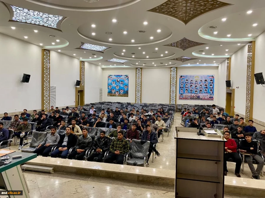 اولین جلسه توجیهی سرپرستان شبانه روزی با دانشجویان جدید الورود واحد دانشور 2
