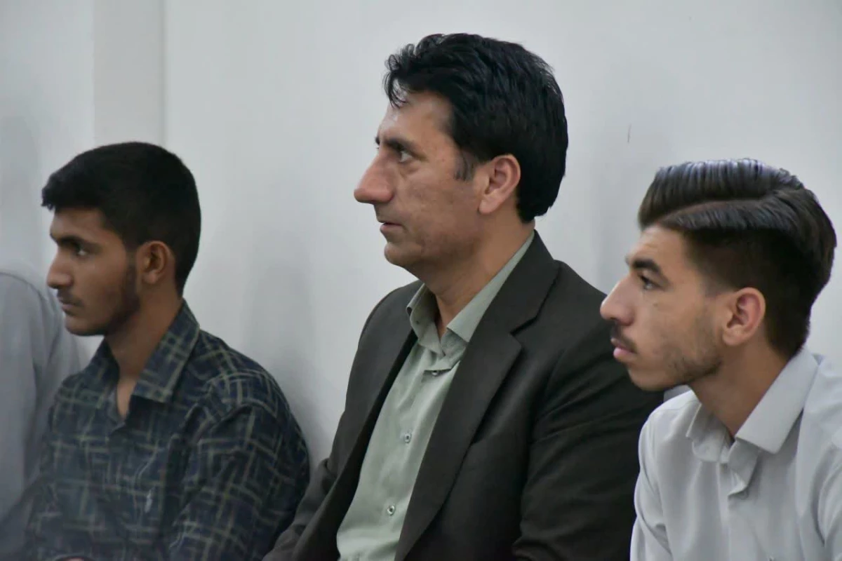 سلسه نشست های سیاست گذاری فرهنگی در دانشگاه فرهنگیان با حضور حجت الاسلام طلا بیگی مسئول نهاد رهبری در دانشگاه فرهنگیان استان در واحد دانشور 3