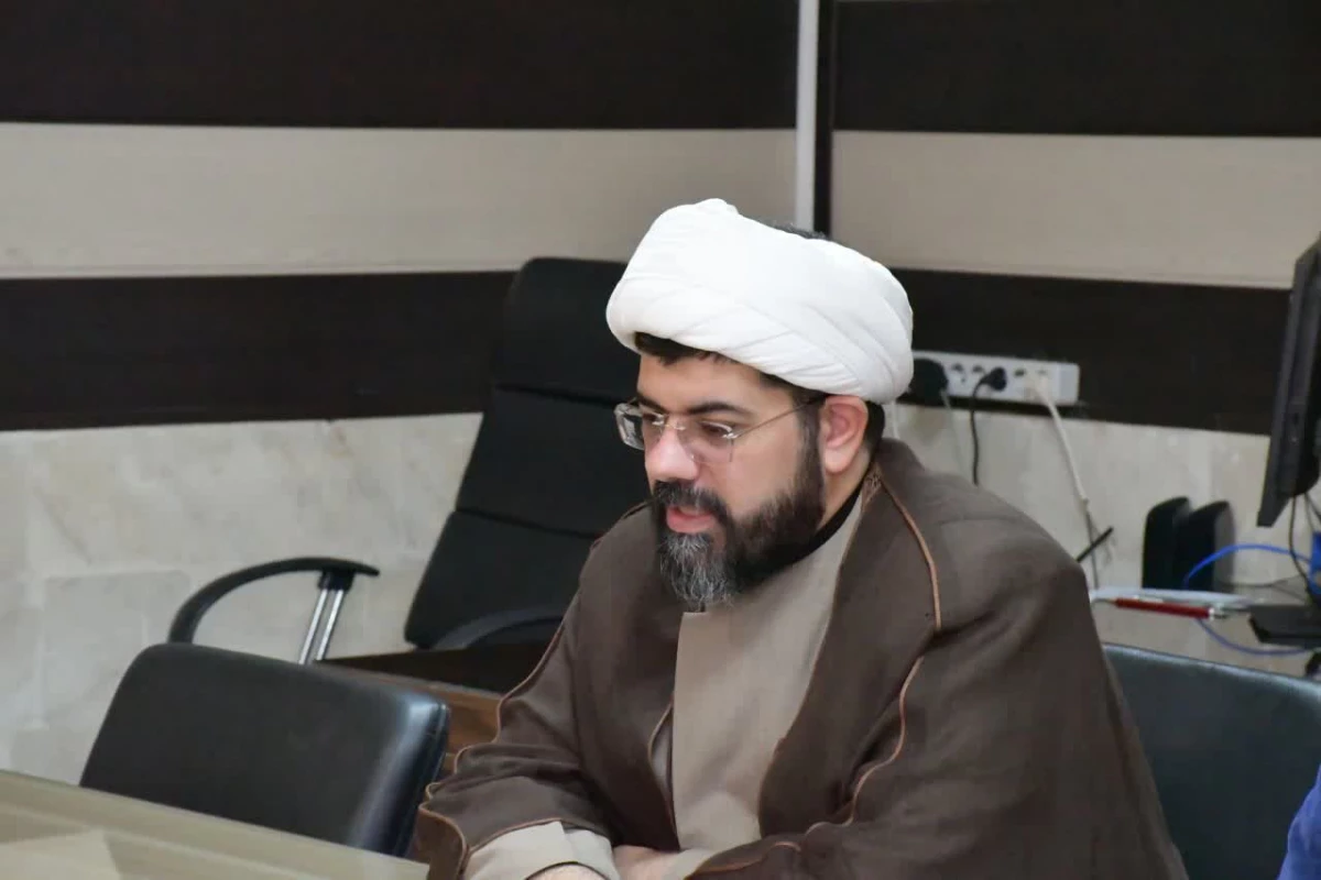 سلسه نشست های سیاست گذاری فرهنگی در دانشگاه فرهنگیان با حضور حجت الاسلام طلا بیگی مسئول نهاد رهبری در دانشگاه فرهنگیان استان در واحد دانشور 10