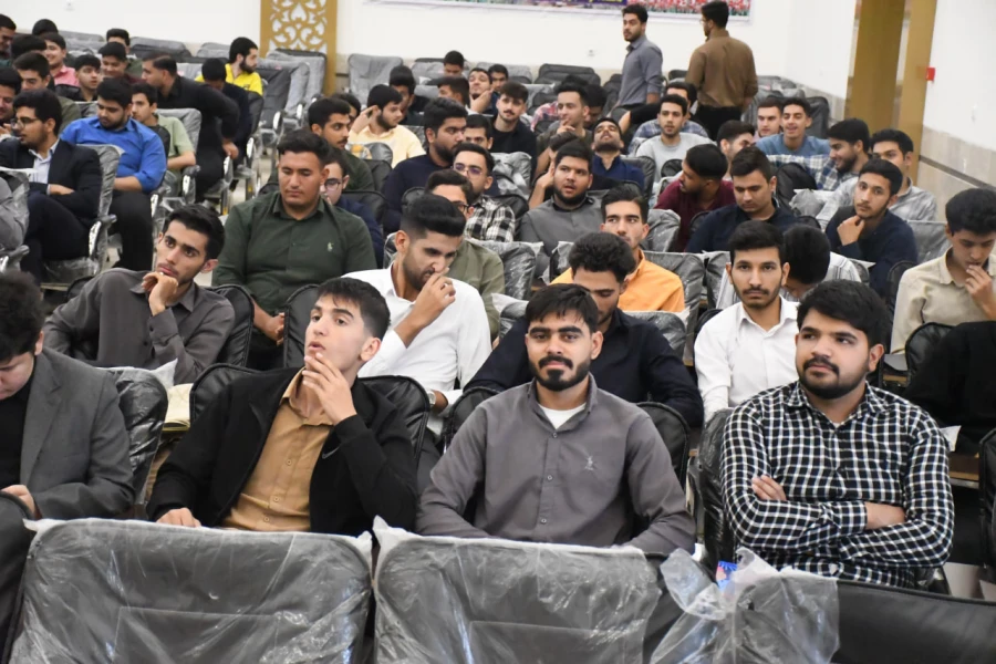 جلسه پرسش و پاسخ  دانشجویی با حضور مدیران استانی دانشگاه فرهنگیان 4