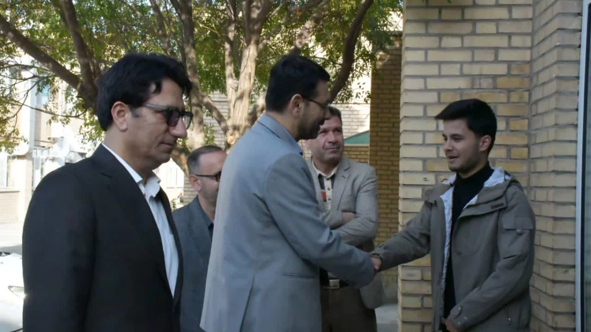 حضور حمید رضا ابراهیمی معاون فرهنگی سازمان مرکزی دانشگاه فرهنگیان در واحد دانشور 3