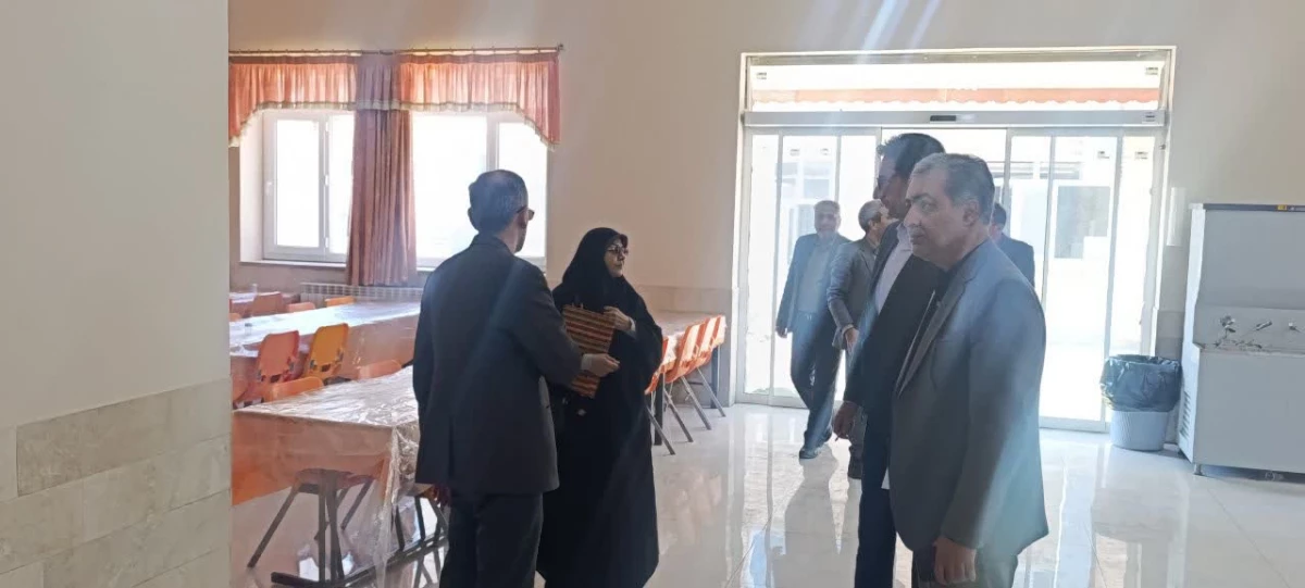 حضور مدیر کل امور اداری سازمان مرکزی دانشگاه فرهنگیان در واحد دانشور 10