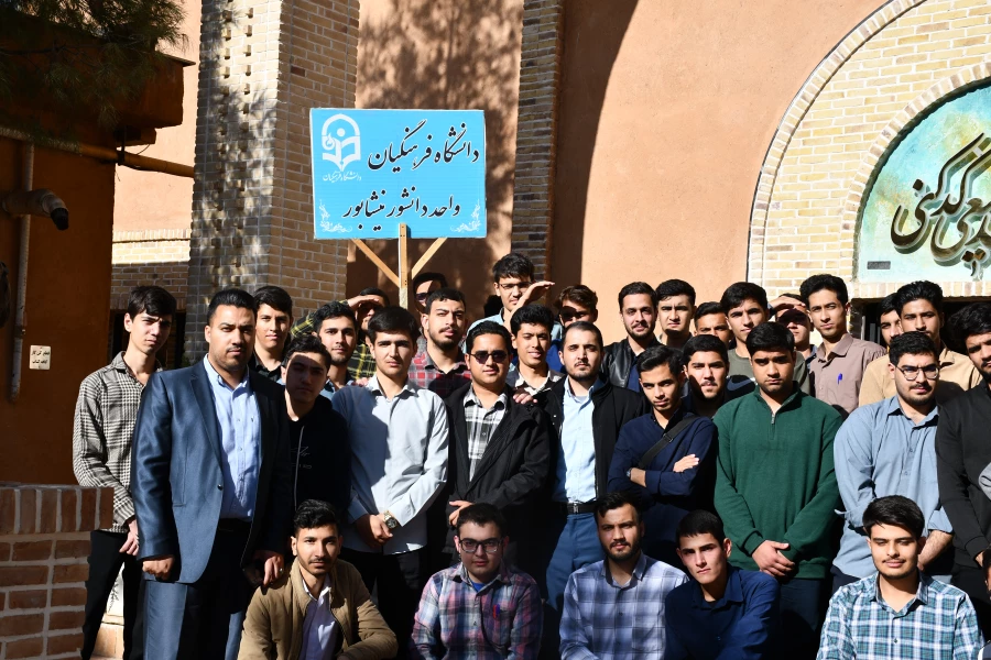 با حضور در گذر فرهنگ و هنر نیشابور انجام شد:
تماشای نمایش زیبای شازده کوچولو 2