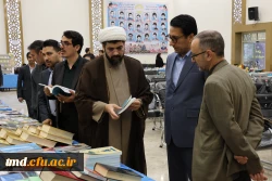 گزارش تصویری از روز دوم نمایشگاه کتاب دانشور 3