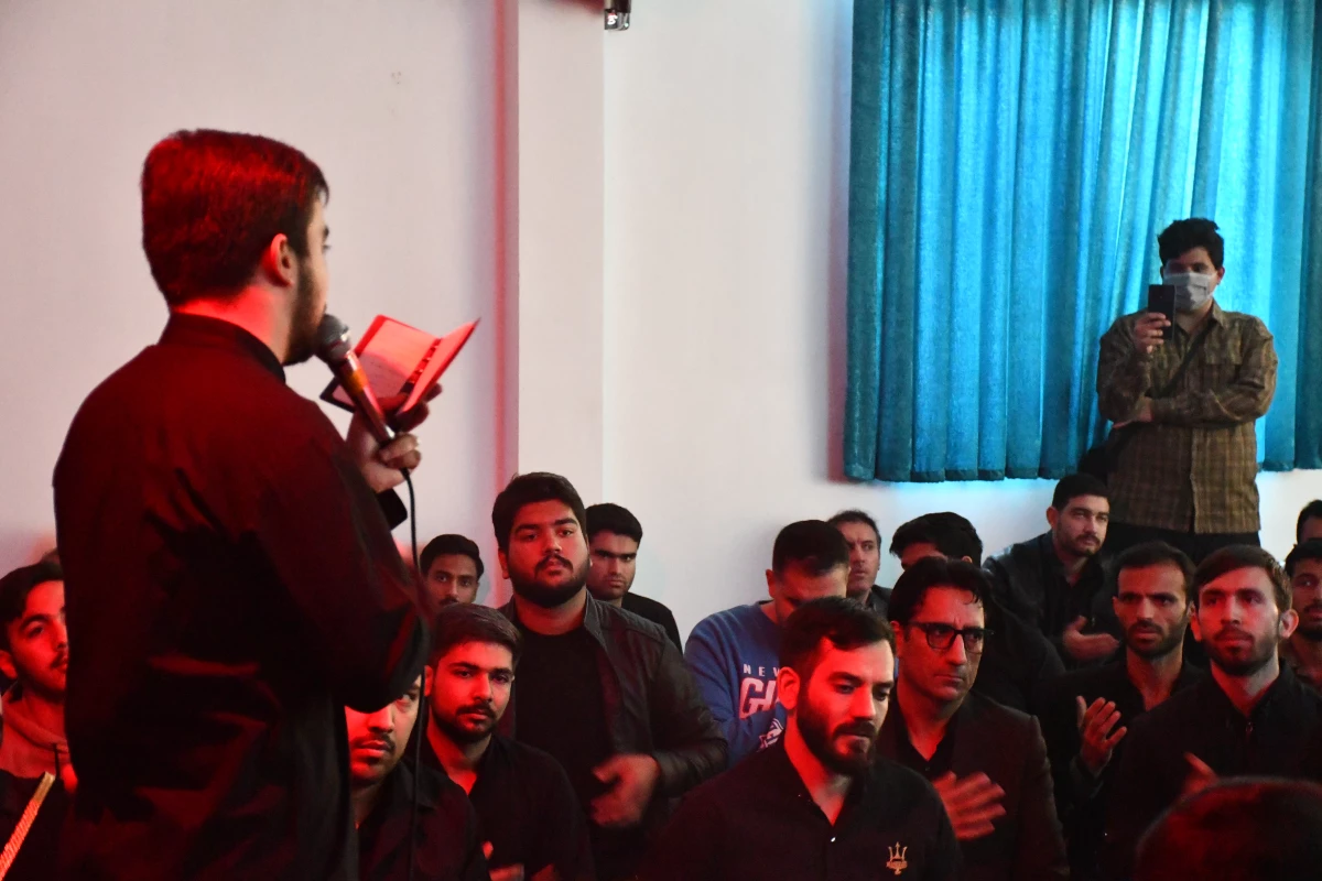 همزمان با ایام شهادت حضرت زهرا (س) انجام شد:
مراسم استقبال از  شهید گمنام دوران دفاع مقدس و مراسم عزای شهادت حضرت زهرا 4