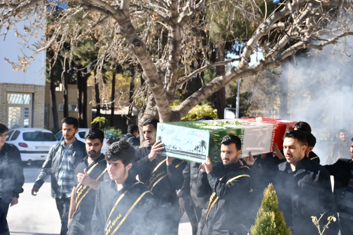 همزمان با ایام شهادت حضرت زهرا (س) انجام شد:
مراسم استقبال از  شهید گمنام دوران دفاع مقدس و مراسم عزای شهادت حضرت زهرا 9