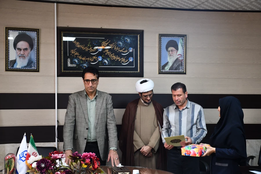 تکریم بانوان واحد دانشور در آستانه ولادت حضرت زهرا(س)و روز زن 3