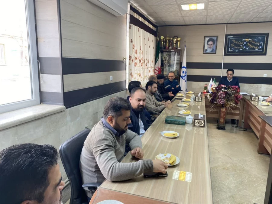 برگزاری چلسه شورای اداری واحد دانشور  4