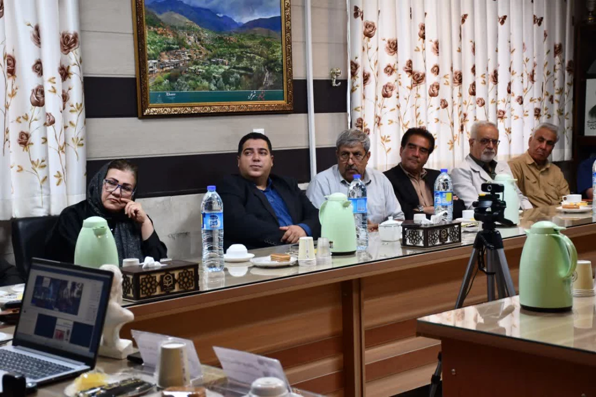 همزمان با روز جهانی خیام نیشابوری انجام شد:
وبینار تخصصی بررسی رباعیات خیام از منظر جامعه شناختی 4