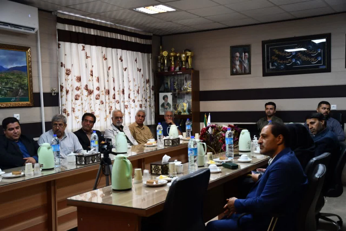 همزمان با روز جهانی خیام نیشابوری انجام شد:
وبینار تخصصی بررسی رباعیات خیام از منظر جامعه شناختی 5